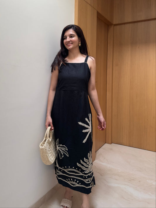 Coconut Muse Dress (Black)